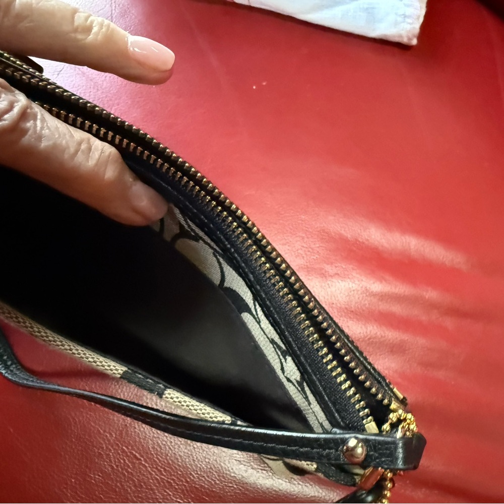 Coach Signature Madison Double Zip Wristlet Wallet - Picture 4 of 7